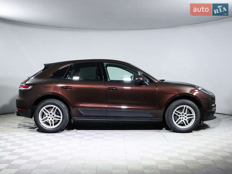 Внедорожник / Кроссовер Porsche Macan 2020 в 