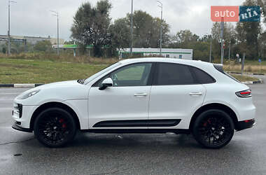 Внедорожник / Кроссовер Porsche Macan 2020 в 