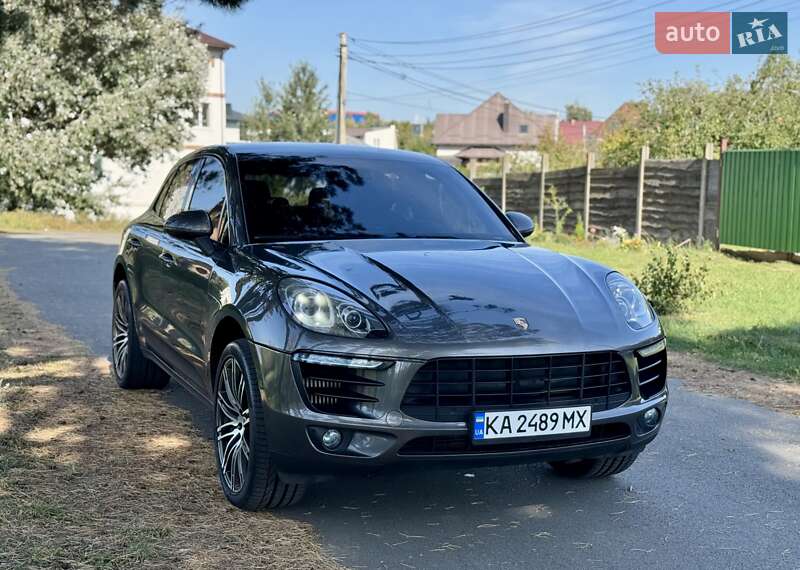 Внедорожник / Кроссовер Porsche Macan 2014 в Киеве
