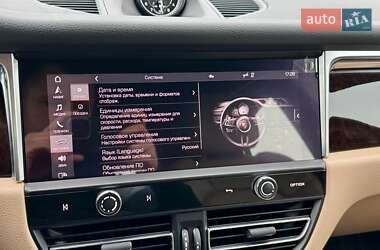 Внедорожник / Кроссовер Porsche Macan 2021 в 