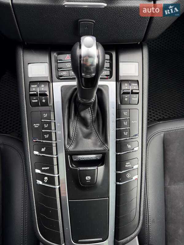 Внедорожник / Кроссовер Porsche Macan 2015 в Виннице фото 47 Внедорожник / Кроссовер Porsche Macan 2015 в Виннице