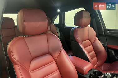 Внедорожник / Кроссовер Porsche Macan 2024 в 