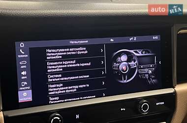 Внедорожник / Кроссовер Porsche Macan 2024 в 