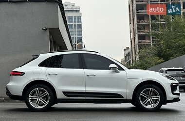 Внедорожник / Кроссовер Porsche Macan 2023 в 