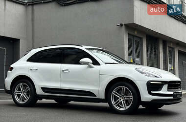 Внедорожник / Кроссовер Porsche Macan 2023 в 