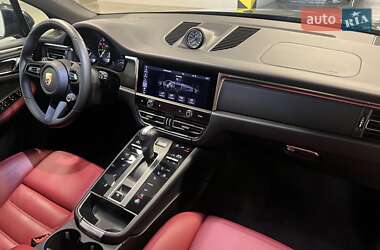 Внедорожник / Кроссовер Porsche Macan 2024 в 