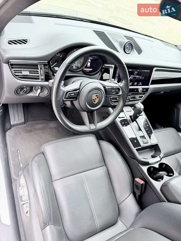Позашляховик / Кросовер Porsche Macan 2022 в Києві фото 15 Позашляховик / Кросовер Porsche Macan 2022 в Києві