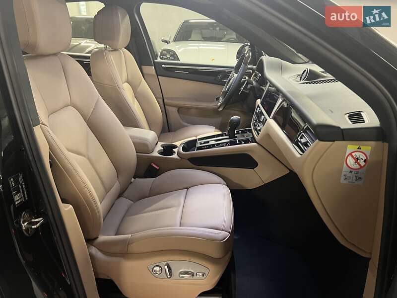 Позашляховик / Кросовер Porsche Macan 2024 в Києві фото 48 Позашляховик / Кросовер Porsche Macan 2024 в Києві