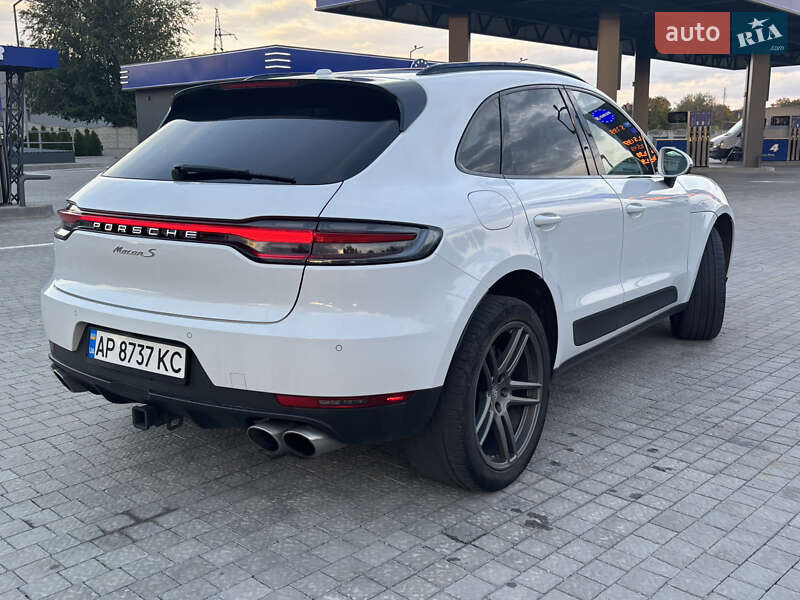 Внедорожник / Кроссовер Porsche Macan 2021 в Запорожье