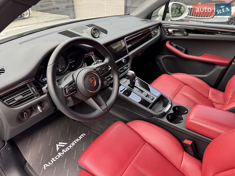 Внедорожник / Кроссовер Porsche Macan 2024 в Одессе