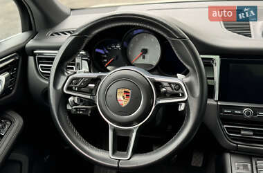 Внедорожник / Кроссовер Porsche Macan 2019 в 