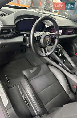 Позашляховик / Кросовер Porsche Macan 2024 в 