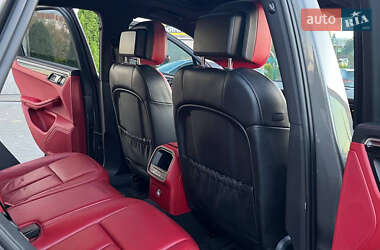 Внедорожник / Кроссовер Porsche Macan 2014 в 