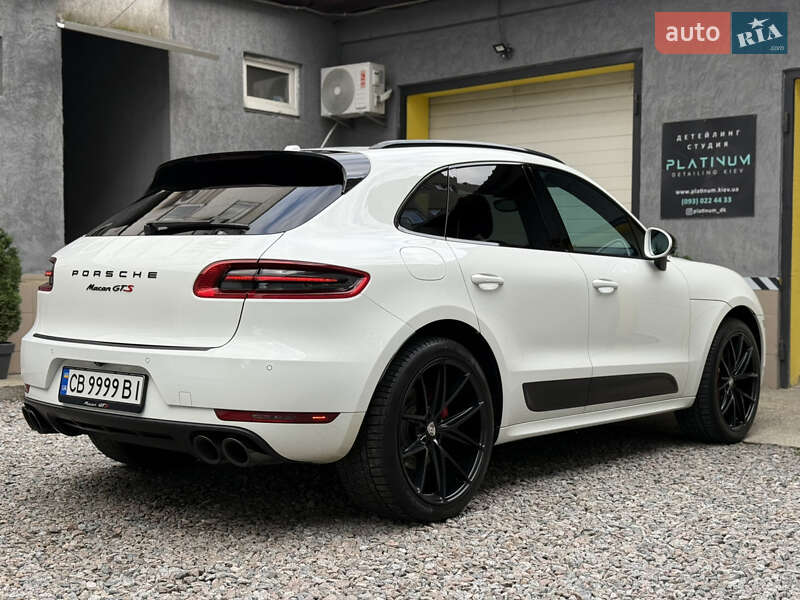 Внедорожник / Кроссовер Porsche Macan 2017 в Киеве