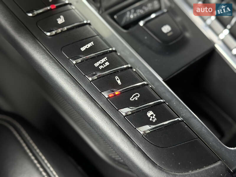 Внедорожник / Кроссовер Porsche Macan 2017 в Одессе фото 38 Внедорожник / Кроссовер Porsche Macan 2017 в Одессе