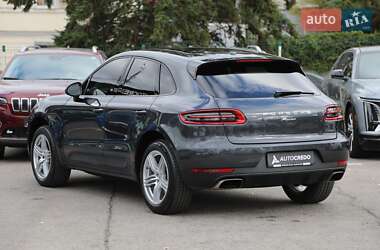 Внедорожник / Кроссовер Porsche Macan 2018 в 