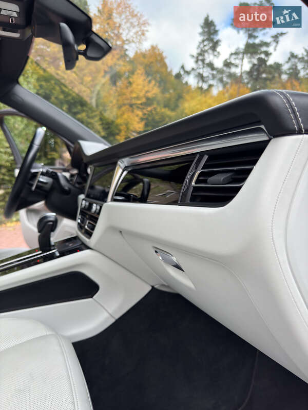 Внедорожник / Кроссовер Porsche Macan 2022 в Хмельнике