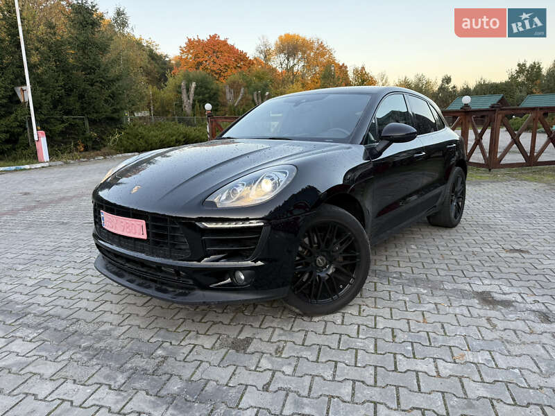 Внедорожник / Кроссовер Porsche Macan 2017 в Львове