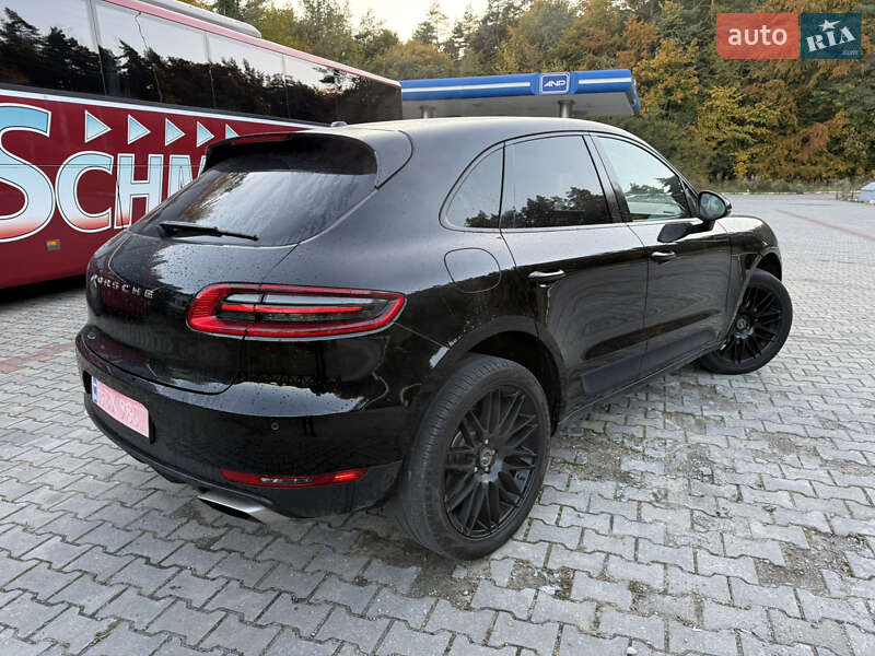 Внедорожник / Кроссовер Porsche Macan 2017 в Львове