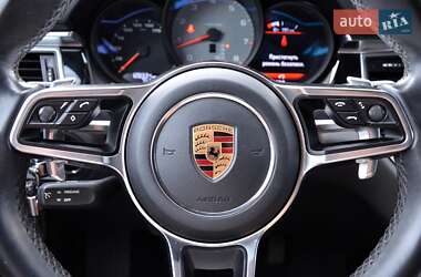 Позашляховик / Кросовер Porsche Macan 2015 в 