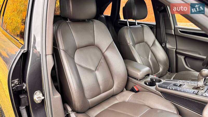 Внедорожник / Кроссовер Porsche Macan 2017 в Днепре фото 8 Внедорожник / Кроссовер Porsche Macan 2017 в Днепре