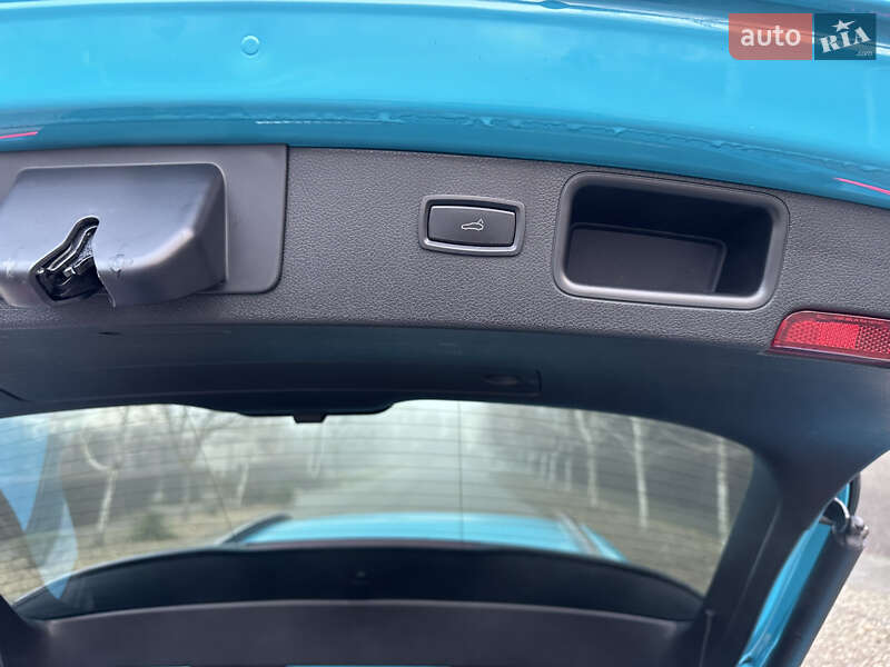 Позашляховик / Кросовер Porsche Macan 2018 в Одесі фото 33 Позашляховик / Кросовер Porsche Macan 2018 в Одесі