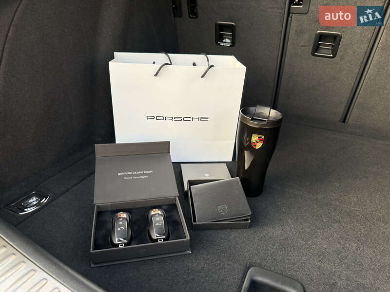 Позашляховик / Кросовер Porsche Macan 2021 в Львові фото 28 Позашляховик / Кросовер Porsche Macan 2021 в Львові