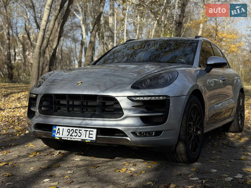 Позашляховик / Кросовер Porsche Macan 2016 в Києві