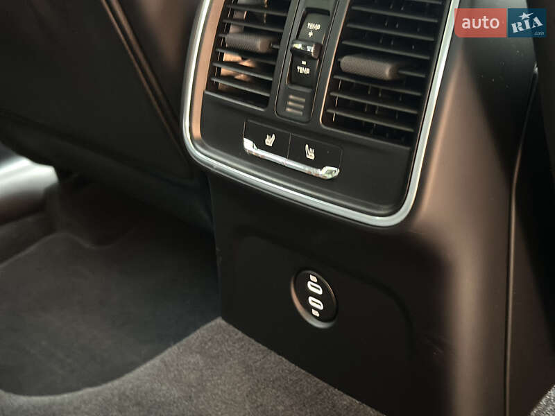 Внедорожник / Кроссовер Porsche Macan 2021 в Киеве фото 21 Внедорожник / Кроссовер Porsche Macan 2021 в Киеве