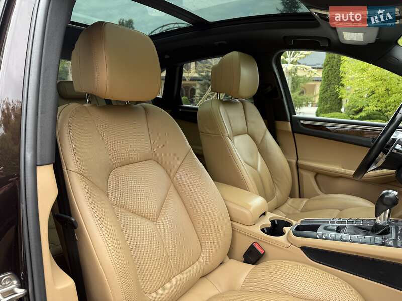 Внедорожник / Кроссовер Porsche Macan 2018 в Жовкве