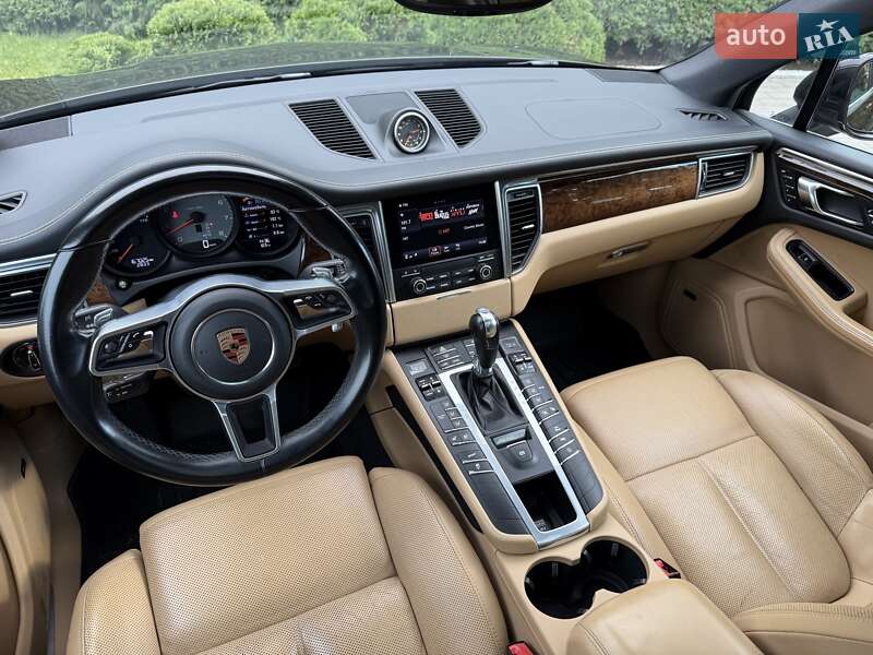 Внедорожник / Кроссовер Porsche Macan 2018 в Жовкве