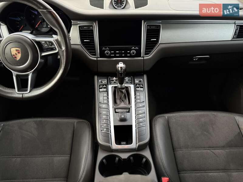 Позашляховик / Кросовер Porsche Macan 2016 в Києві фото 33 Позашляховик / Кросовер Porsche Macan 2016 в Києві