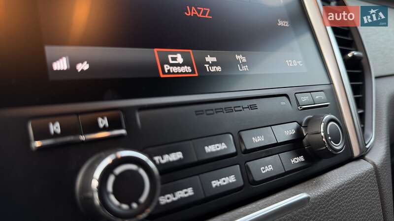 Позашляховик / Кросовер Porsche Macan 2016 в Києві фото 41 Позашляховик / Кросовер Porsche Macan 2016 в Києві