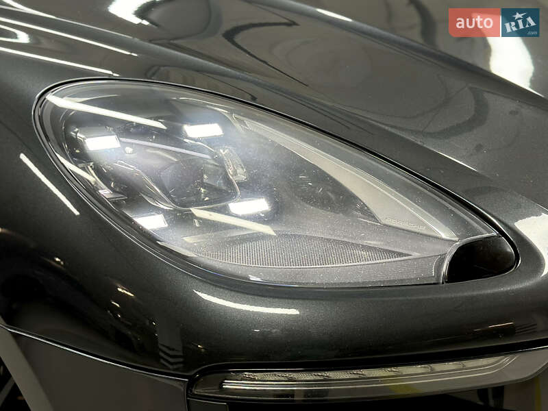 Внедорожник / Кроссовер Porsche Macan 2016 в Киеве фото 31 Внедорожник / Кроссовер Porsche Macan 2016 в Киеве