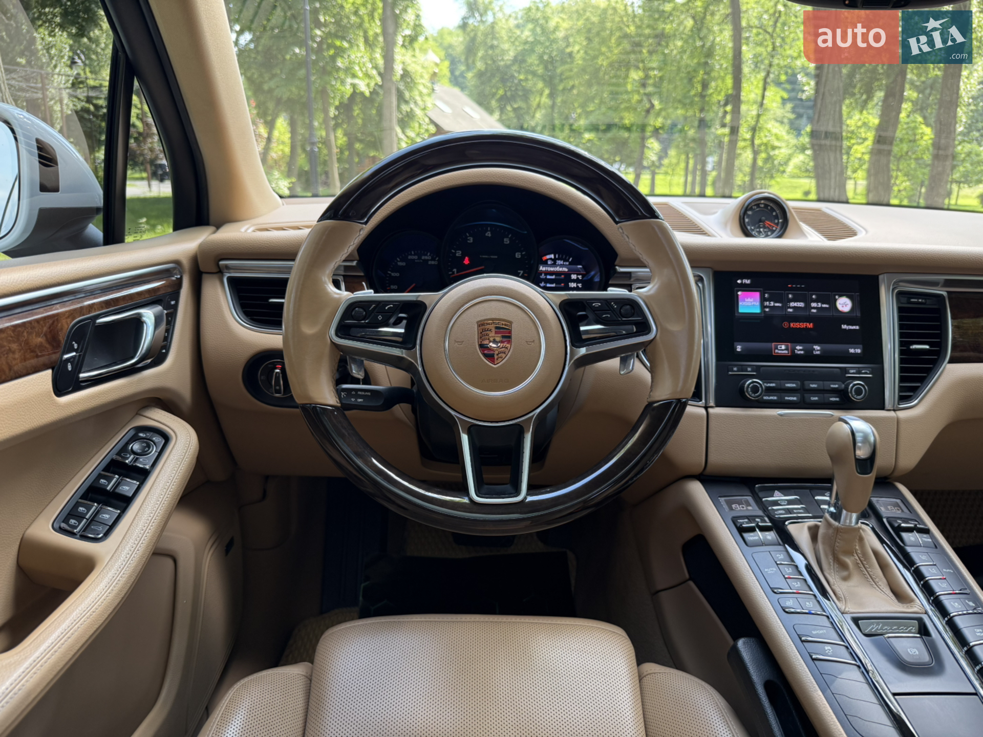 2016 Porsche Macan - мініатюра 20