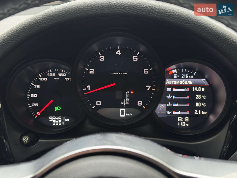 Внедорожник / Кроссовер Porsche Macan 2017 в Киеве фото 21 Внедорожник / Кроссовер Porsche Macan 2017 в Киеве