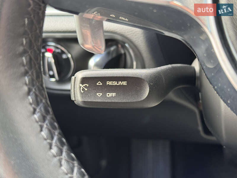 Внедорожник / Кроссовер Porsche Macan 2017 в Киеве фото 24 Внедорожник / Кроссовер Porsche Macan 2017 в Киеве