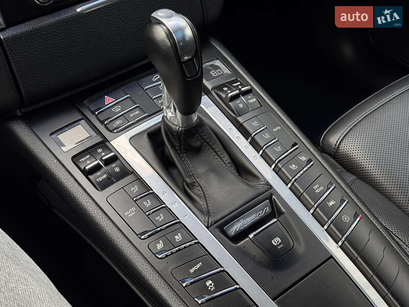 Внедорожник / Кроссовер Porsche Macan 2017 в Киеве фото 26 Внедорожник / Кроссовер Porsche Macan 2017 в Киеве