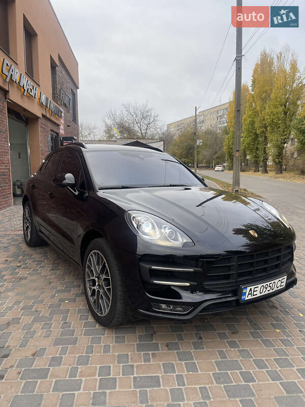 Позашляховик / Кросовер Porsche Macan 2014 в Новомосковську фото 3 Позашляховик / Кросовер Porsche Macan 2014 в Новомосковську
