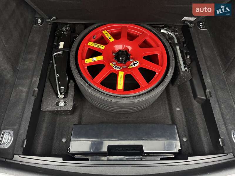 Внедорожник / Кроссовер Porsche Macan 2018 в Киеве