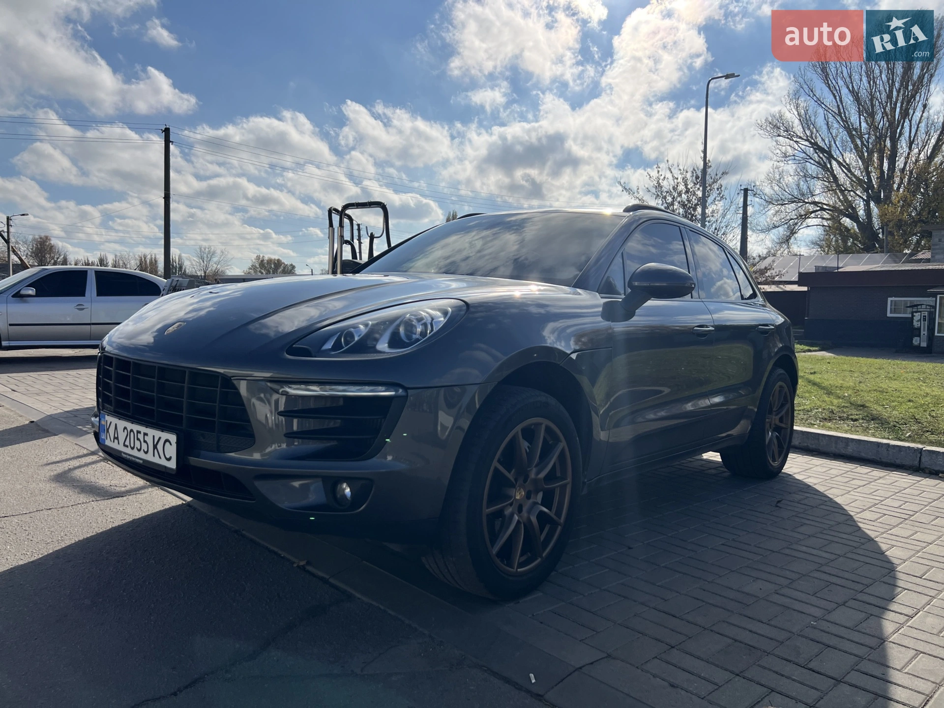 2015 Porsche Macan - мініатюра 2