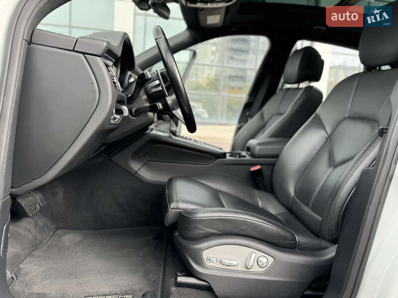 Позашляховик / Кросовер Porsche Macan 2019 в Харкові