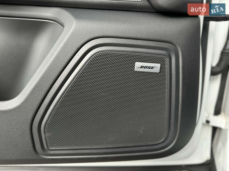 Позашляховик / Кросовер Porsche Macan 2019 в Харкові