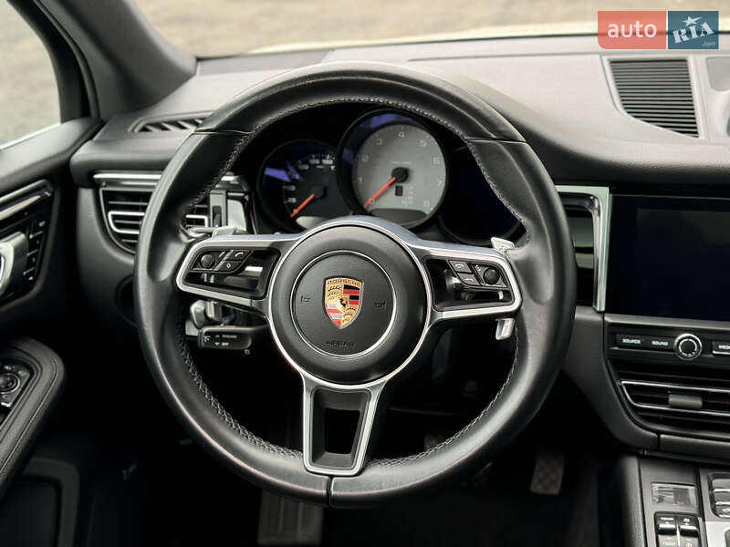 Позашляховик / Кросовер Porsche Macan 2019 в Харкові