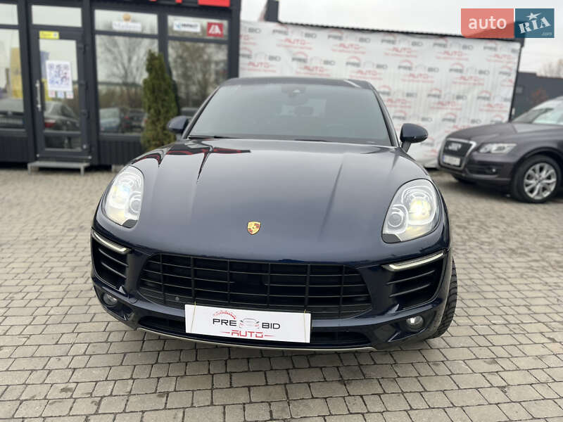 Позашляховик / Кросовер Porsche Macan 2017 в Львові