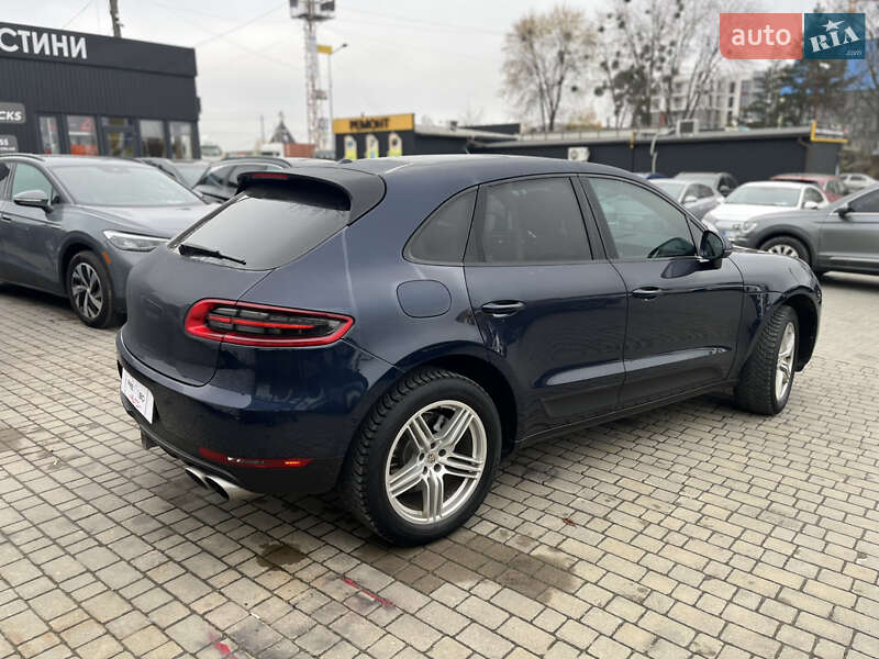 Позашляховик / Кросовер Porsche Macan 2017 в Львові