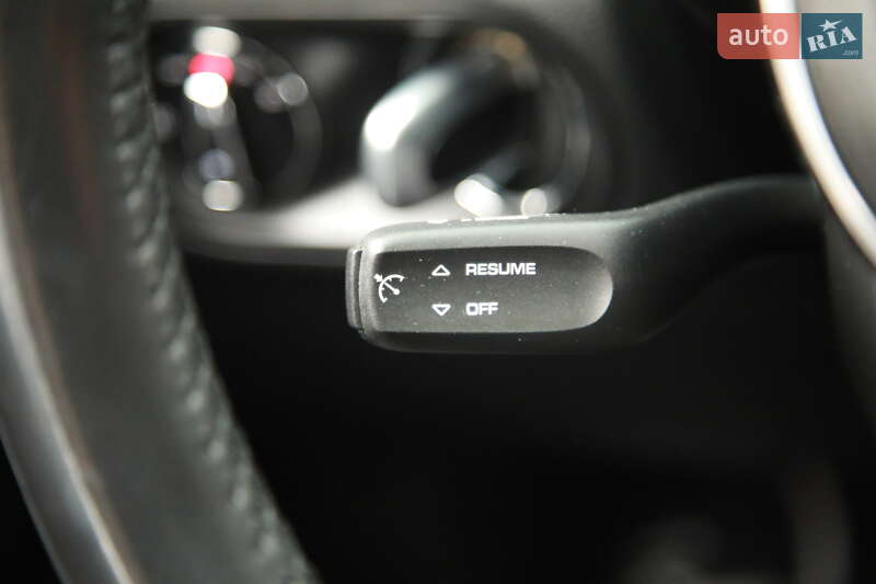 Позашляховик / Кросовер Porsche Macan 2018 в Харкові