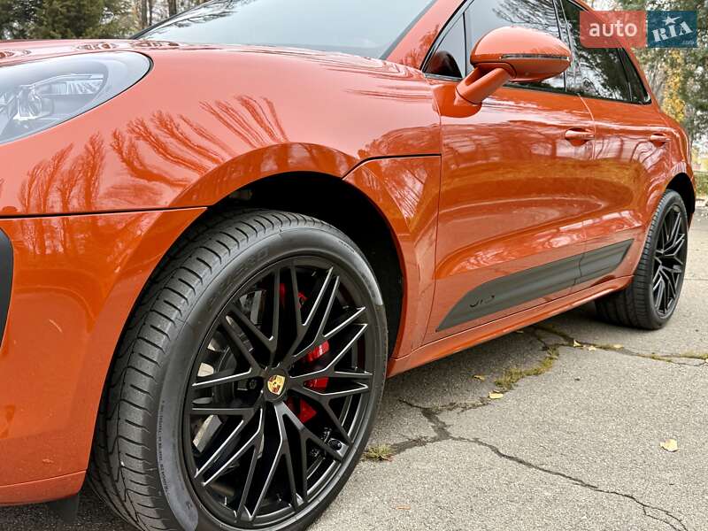 Позашляховик / Кросовер Porsche Macan 2022 в Києві