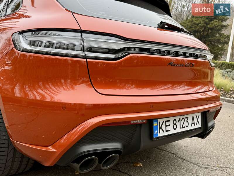 Позашляховик / Кросовер Porsche Macan 2022 в Києві