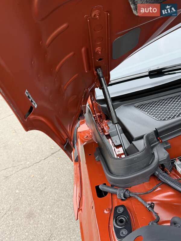 Позашляховик / Кросовер Porsche Macan 2022 в Києві